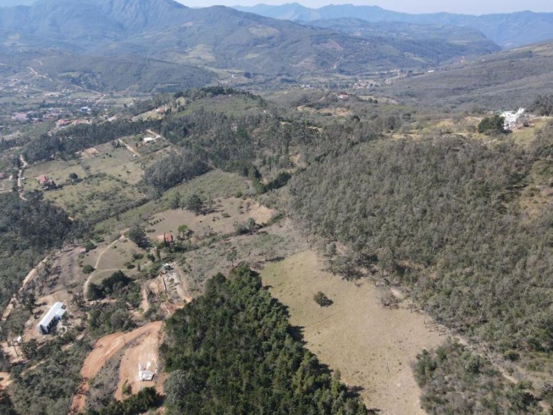 Terreno en Venta en Barrio Arriba Samaipata, Santa Cruz