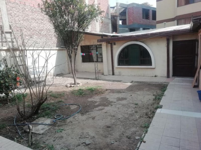 Casa en Alquiler en Circunvalación 1ra circunvalación, Cochabamba