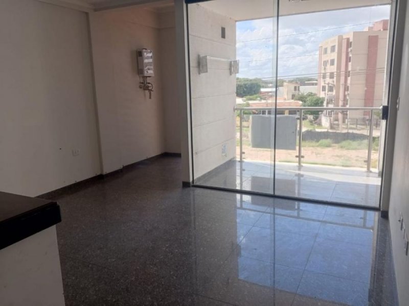 DEPARTAMENTO DE 1 DORMITORIO EN ALQUILER SOBRE EL 4TO ANILLO VIRGEN DE COTOCA