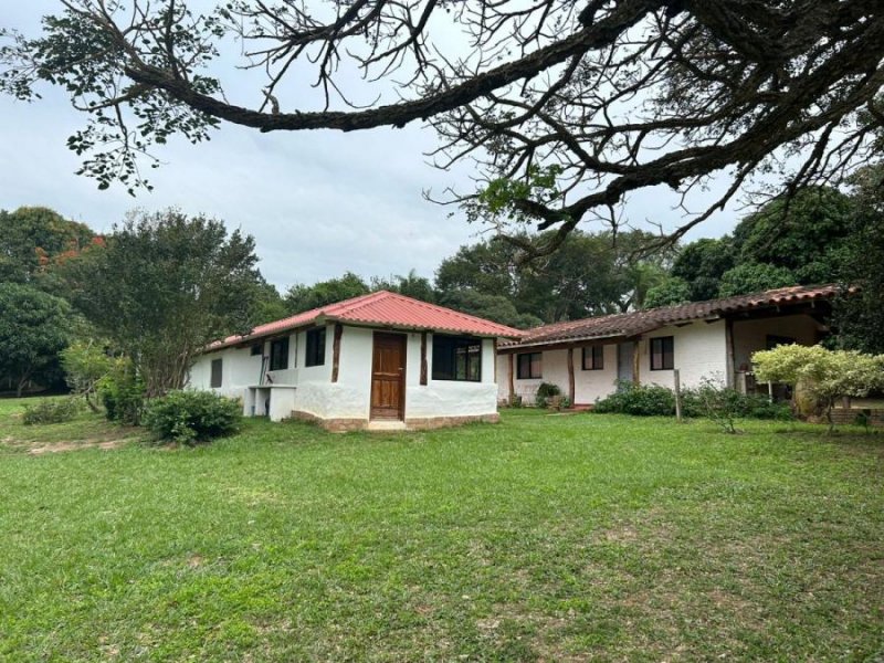 Quinta en Venta en  Porongo, Santa Cruz