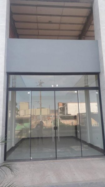 Foto Local en Alquiler en Cotoca, Santa Cruz - $ 1.950 - LOA3992 - BienesOnLine