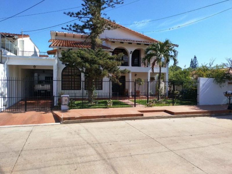 Casa en Venta en La Morita Santa Cruz de la Sierra, Santa Cruz