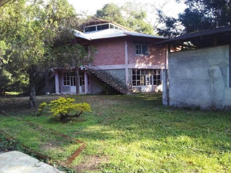 Hotel en Venta en General Roma Villa Tunari, Cochabamba